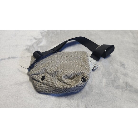 Rickshaw Herringbone Tweed Mini Zero Messenger Bag - Picture 5 of 8